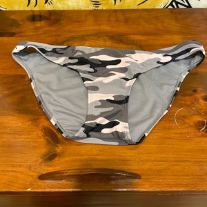 Xhilaration Swim Bottoms